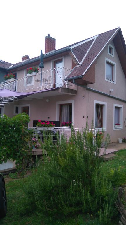 Bertalan Apartman Vonyarcvashegy Εξωτερικό φωτογραφία