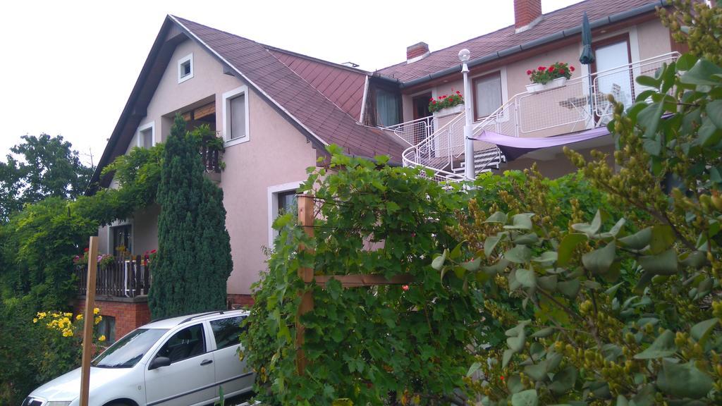 Bertalan Apartman Vonyarcvashegy Εξωτερικό φωτογραφία